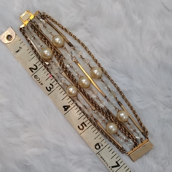 3/$15 Vintage Bracelet - Picture 4 of 6